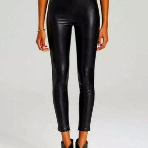 Skinny High rise vegan leather like liquid leggings pants S